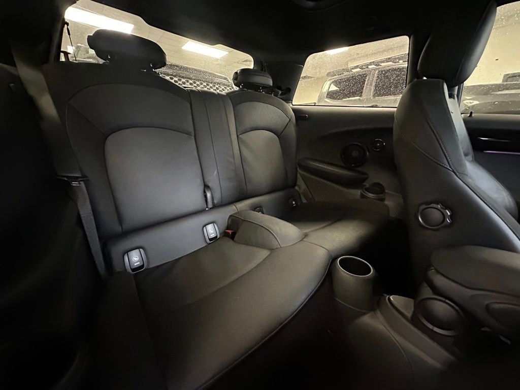 Used 2022 MINI Cooper S image 9