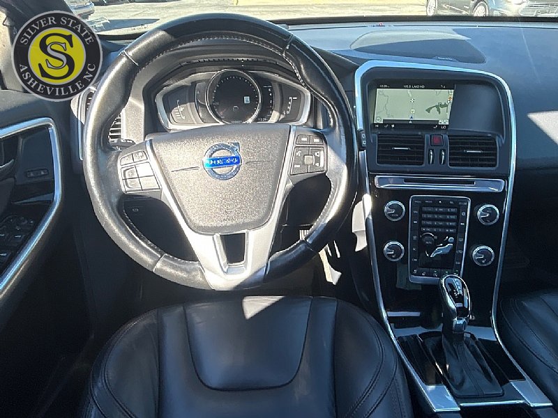 Used 2015 Volvo XC60 T5 Platinum w/ Climate Package FWD image 25