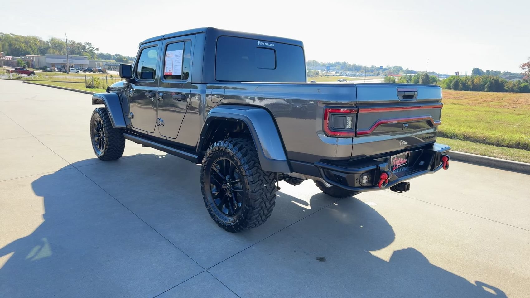 Used 2023 Jeep Gladiator Sport AWD/4WD image 6