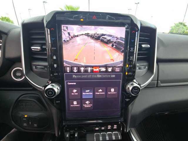 New 2027 RAM 3500 Big Horn AWD/4WD image 14