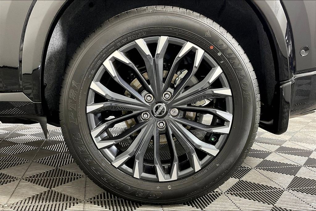 New 2025 Nissan Rogue Platinum image 18