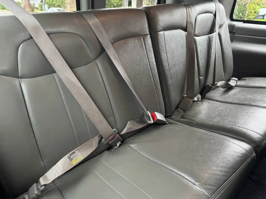 Used 2014 Chevrolet Express 2500 LS RWD image 14