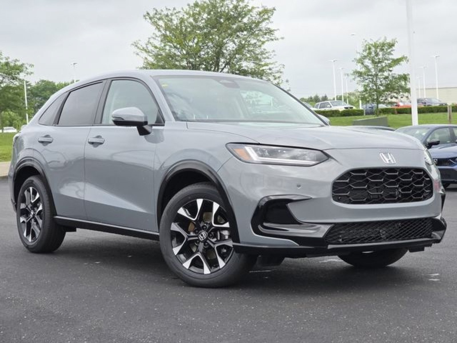 New 2026 Honda HR-V EX-L image 2