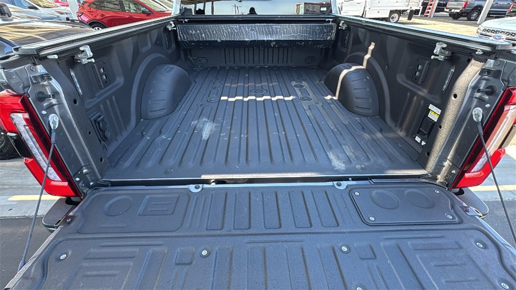 Certified 2024 Ford F350 Platinum w/ Tremor Off-Road Package image 26