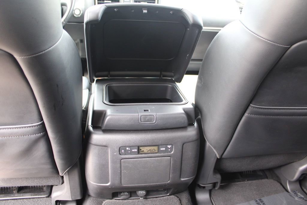 Used 2023 Nissan Armada SL image 26