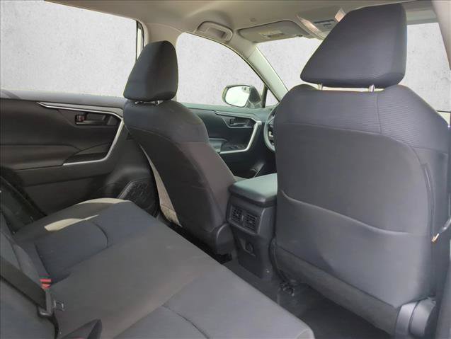 Certified 2025 Toyota RAV4 LE AWD/4WD image 28