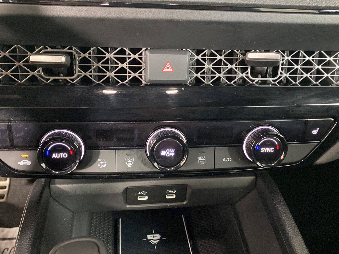 Used 2024 Honda Accord Sport image 13