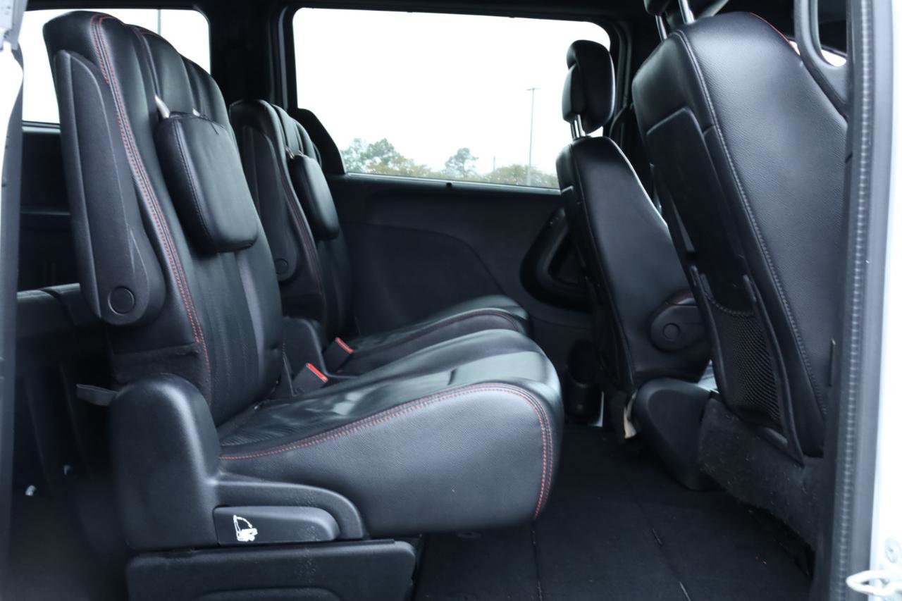 Used 2020 Dodge Grand Caravan GT image 13