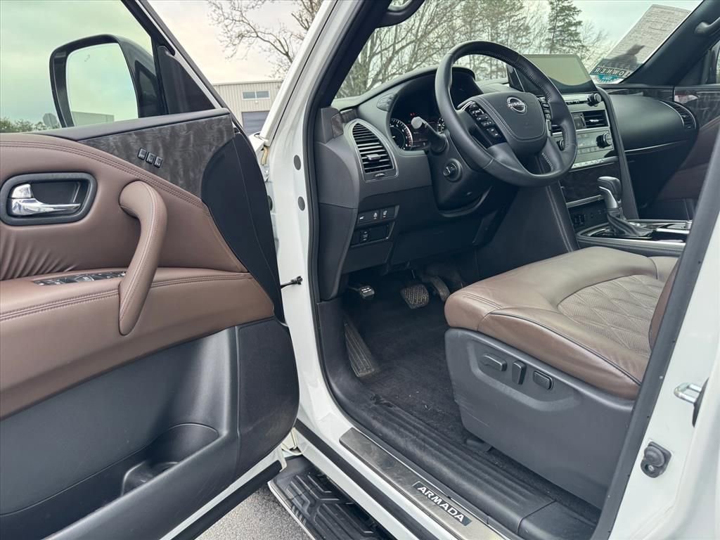 Used 2022 Nissan Armada Platinum w/ Captain's Chairs Package image 17