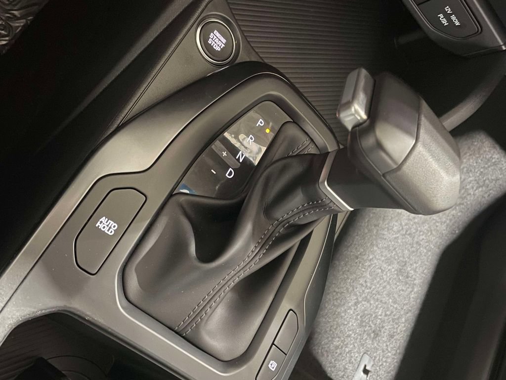 New 2026 Kia K4 FWD image 32