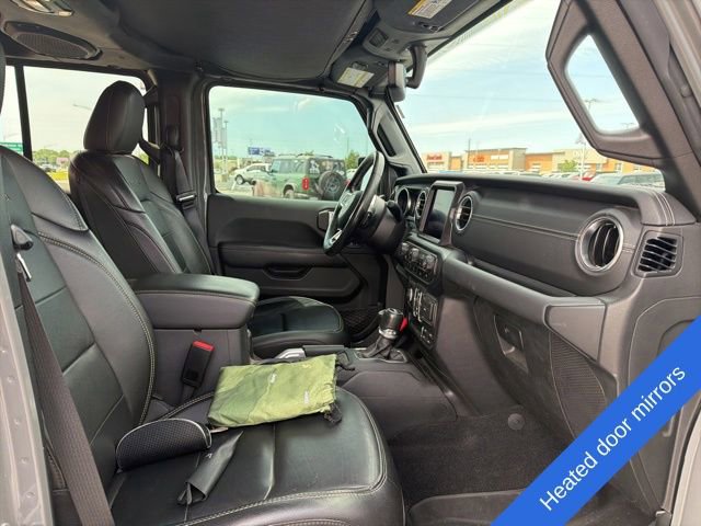 Used 2021 Jeep Wrangler Unlimited Sahara w/ Cold Weather Group AWD/4WD image 13