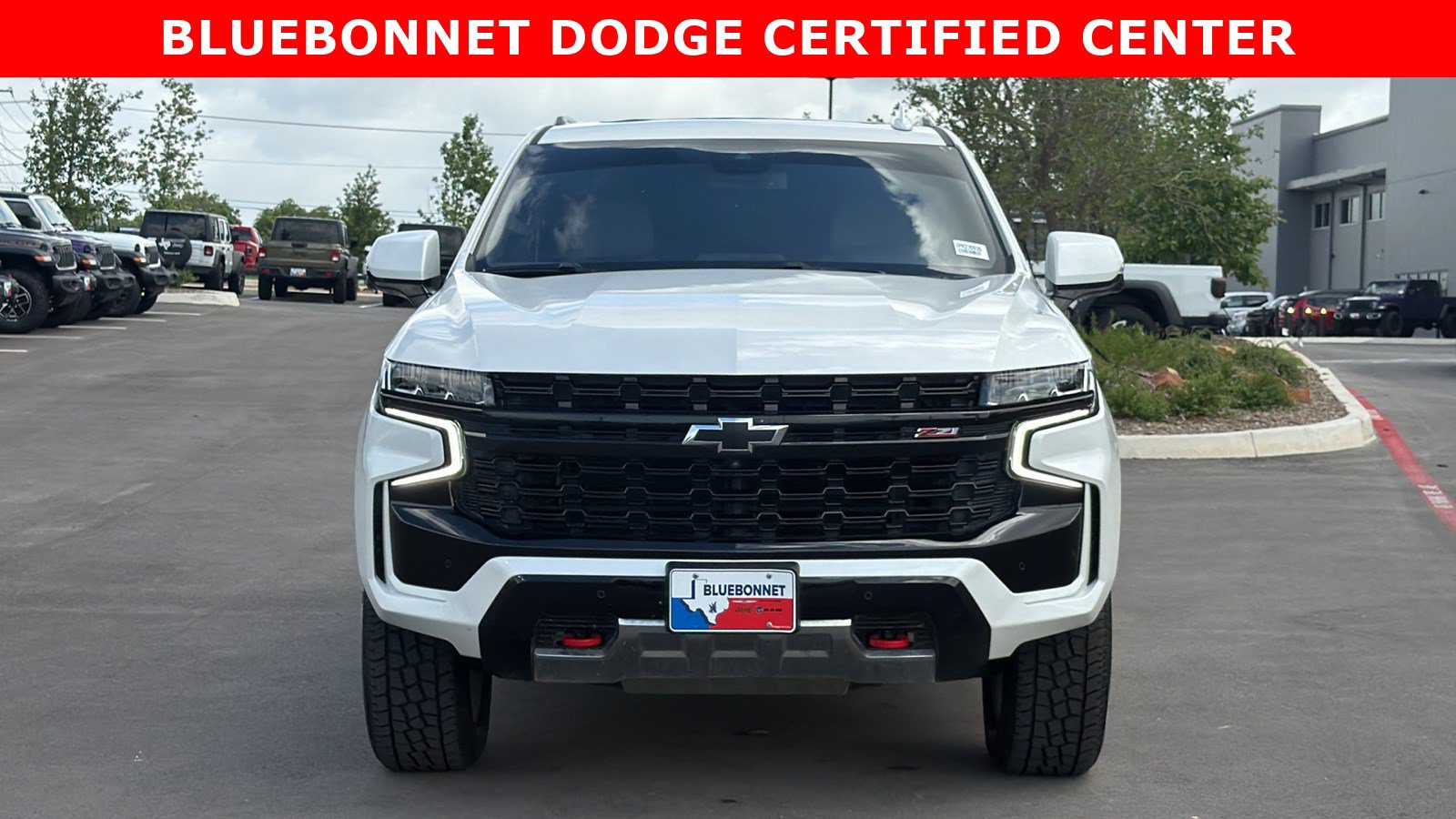 Used 2023 Chevrolet Tahoe Z71 w/ Z71 Off-Road Package AWD/4WD image 2