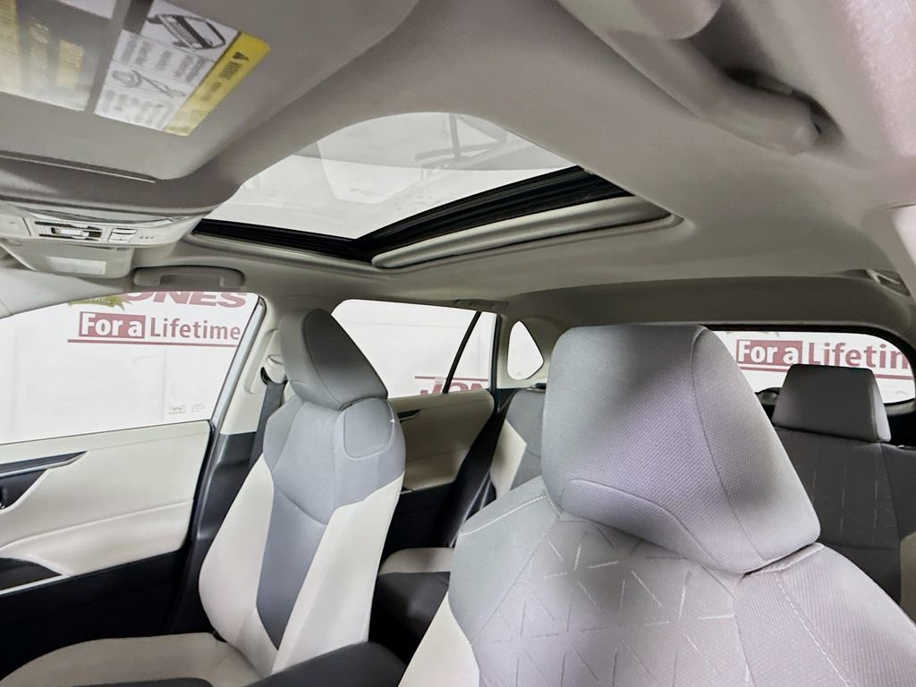 Certified 2021 Toyota RAV4 XLE w/ Convenience Package image 11