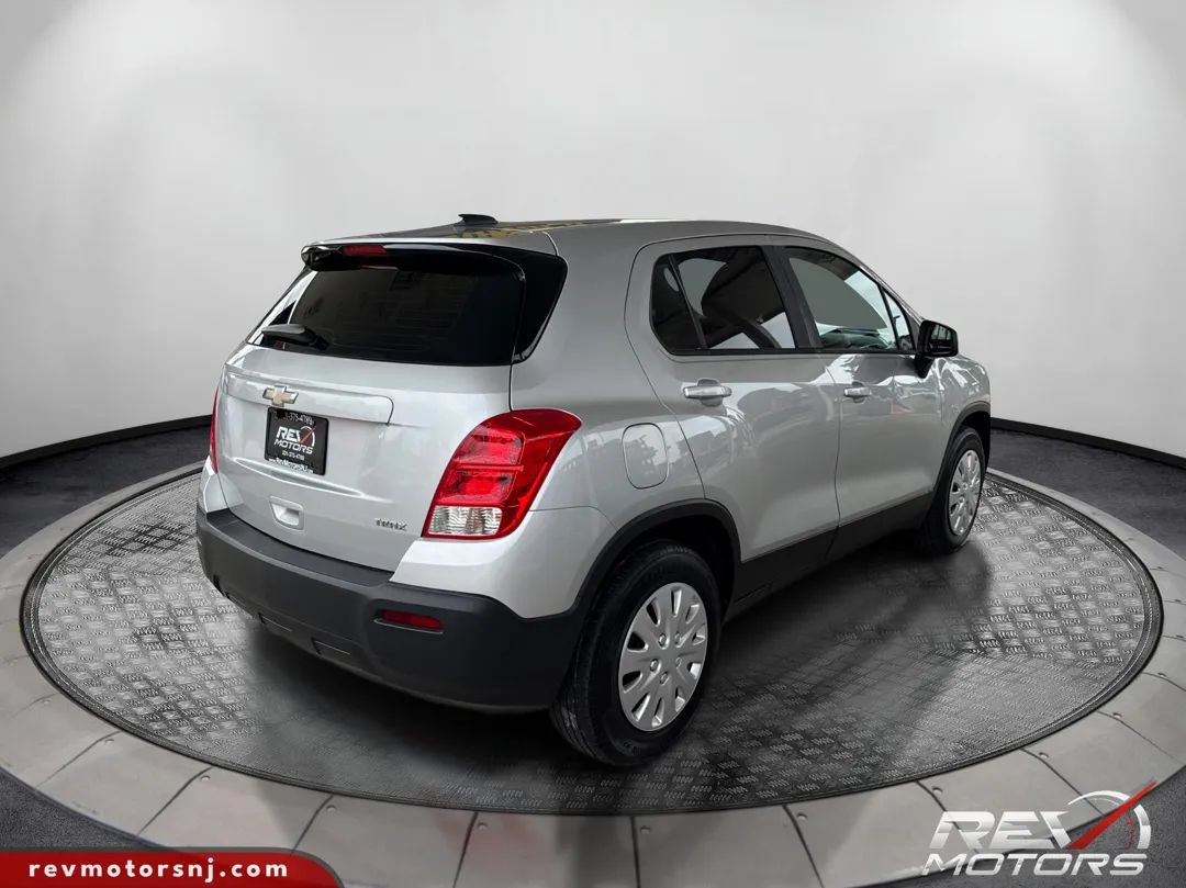 Used 2016 Chevrolet Trax LS FWD image 5