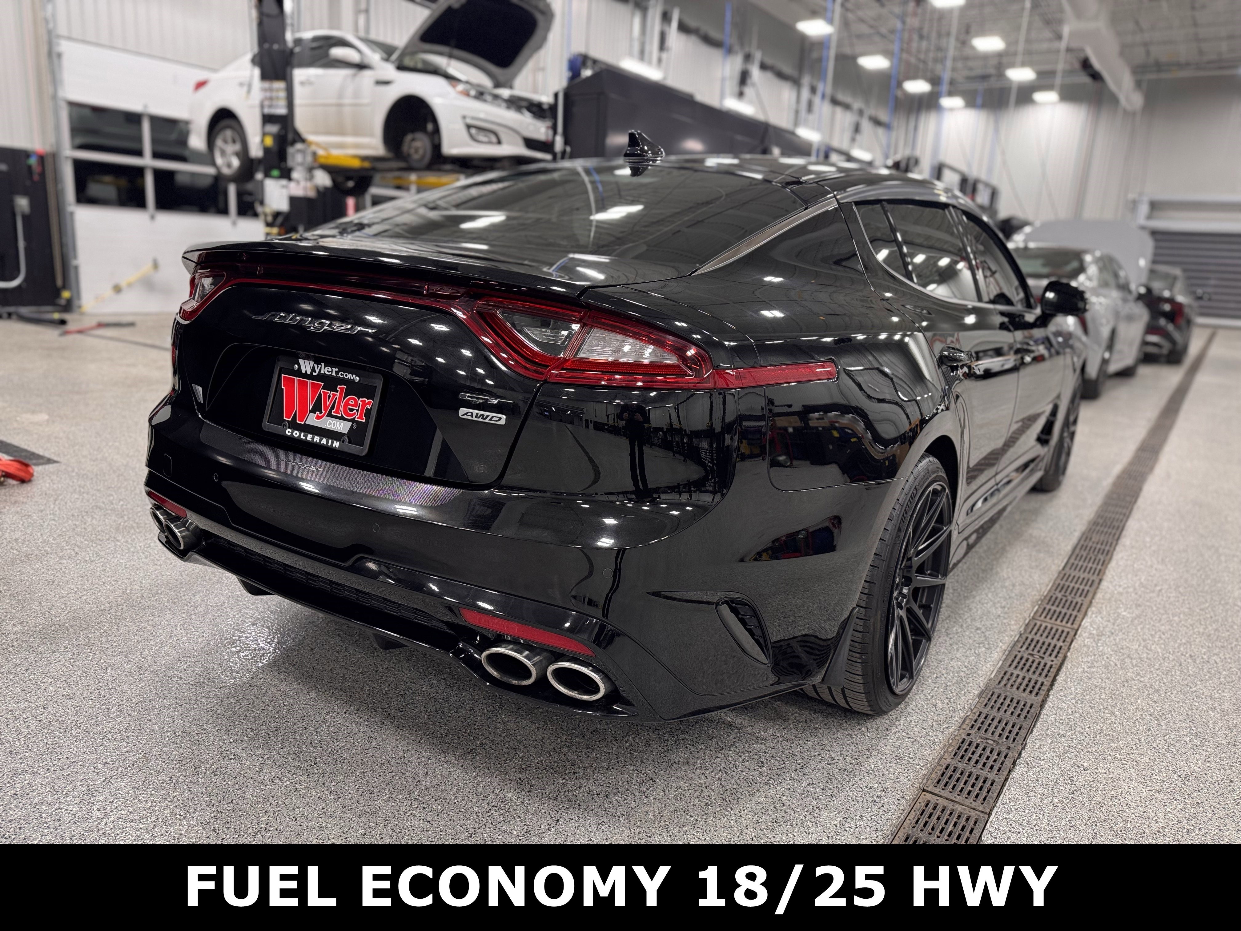 Used 2020 Kia Stinger GT image 3