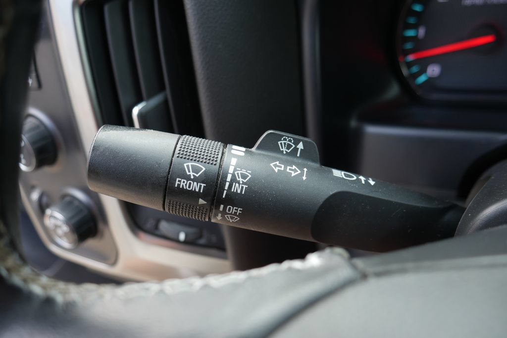 Used 2019 Chevrolet Silverado 1500 LT w/ All Star Edition AWD/4WD image 17