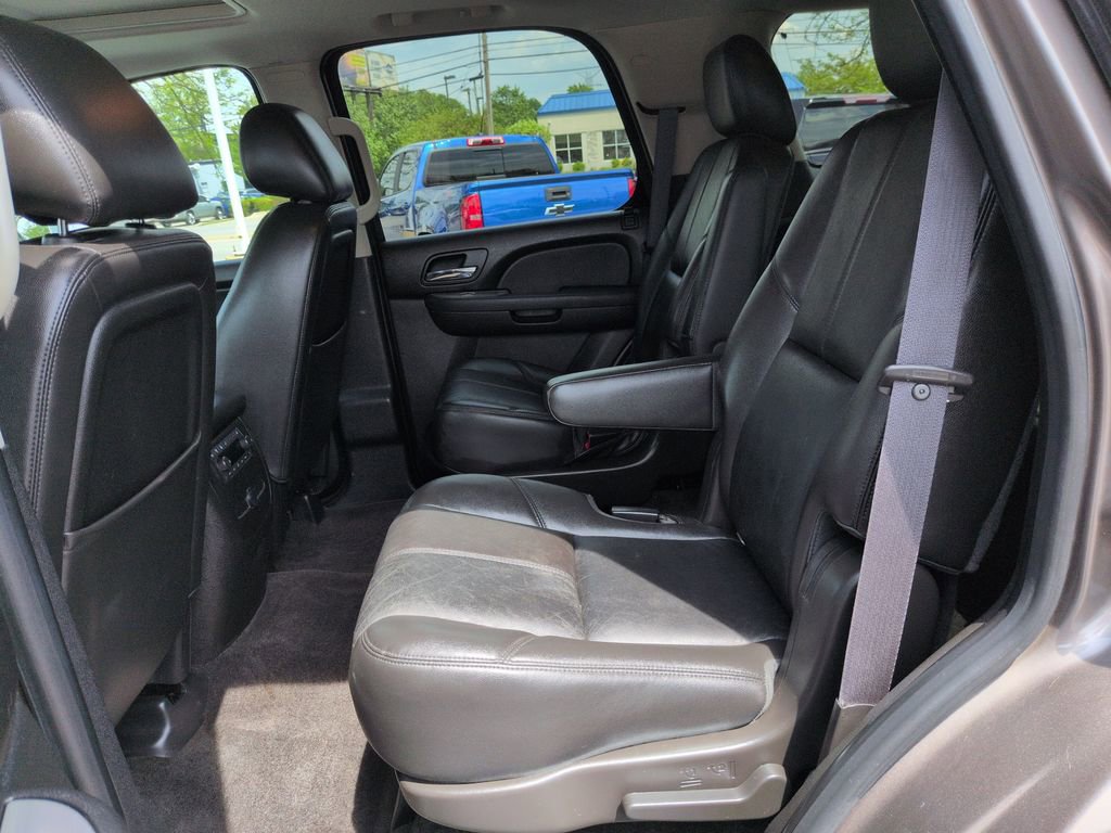 Used 2012 Chevrolet Tahoe LT w/ Suspension Package, Off-Road AWD/4WD image 25