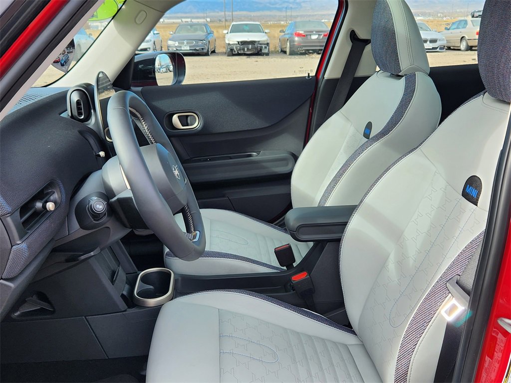 Used 2025 MINI Cooper S image 8