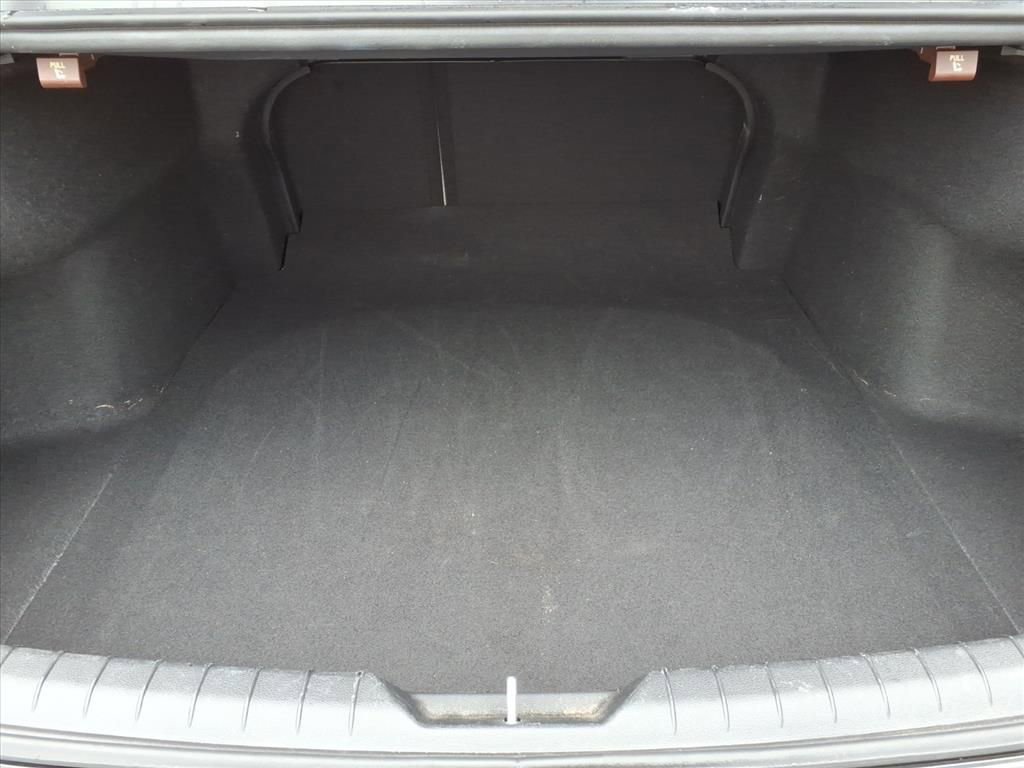 Used 2025 Hyundai Sonata SEL FWD image 16