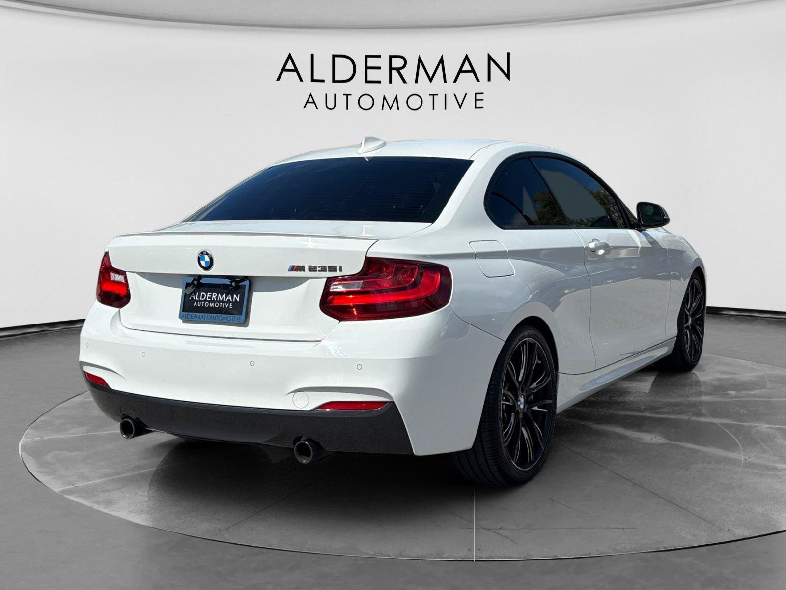 Used 2015 BMW M235i Coupe w/ Premium Package RWD image 5
