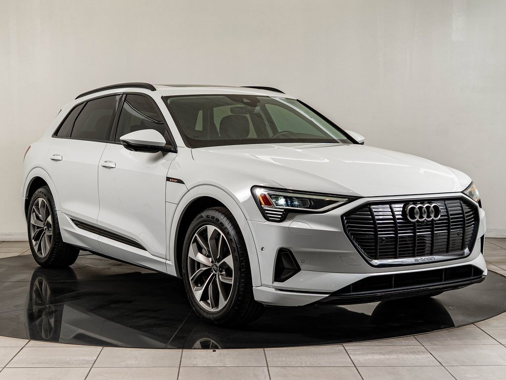 Used 2021 Audi e-tron Premium Plus w/ Premium Plus Package image 12