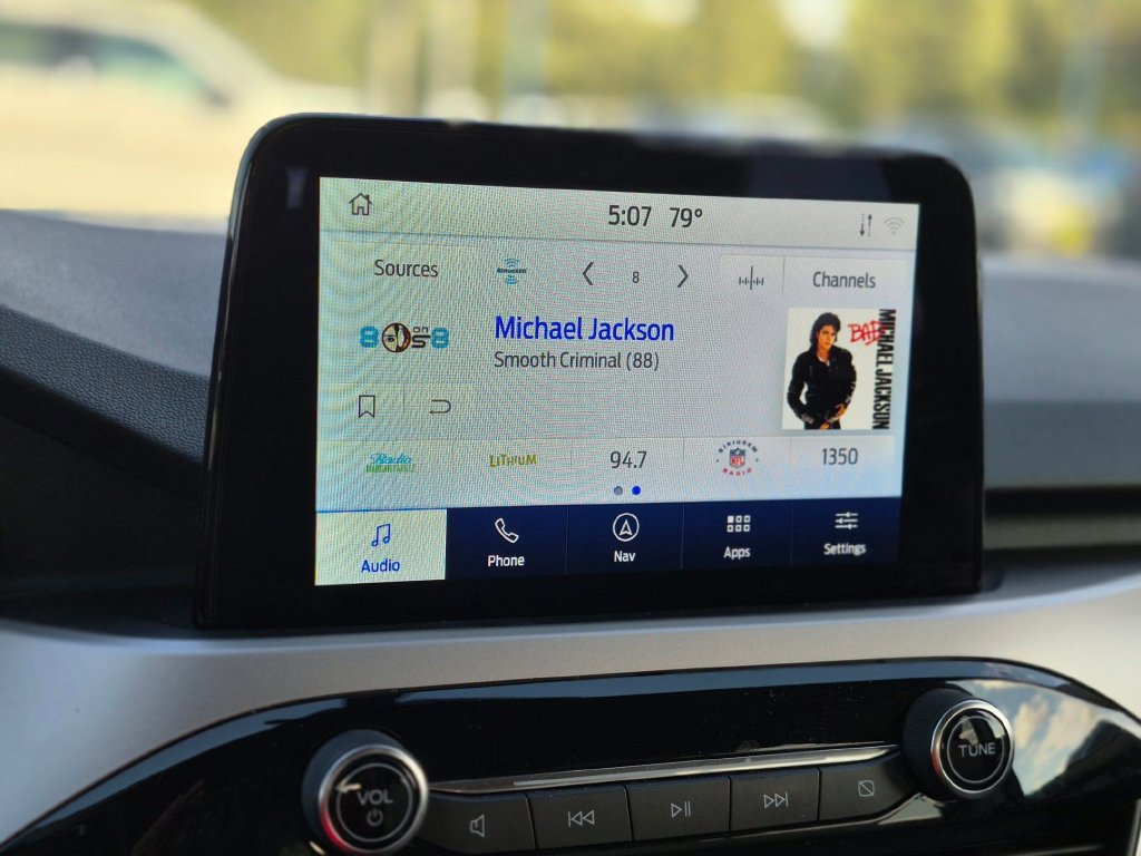 Used 2020 Ford Escape SEL FWD image 15