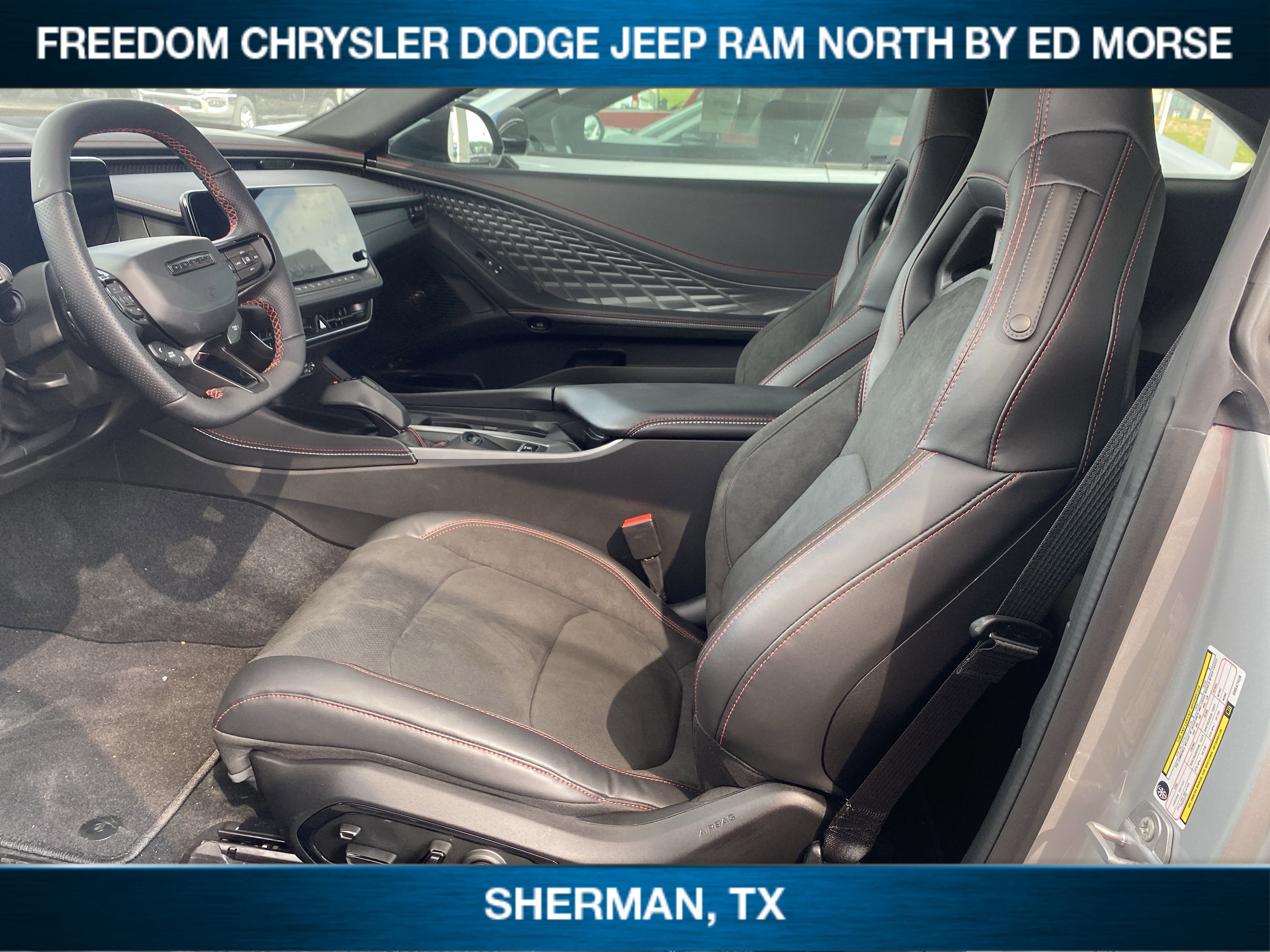 New 2025 Dodge Charger Scat Pack w/ Track Pack image 7