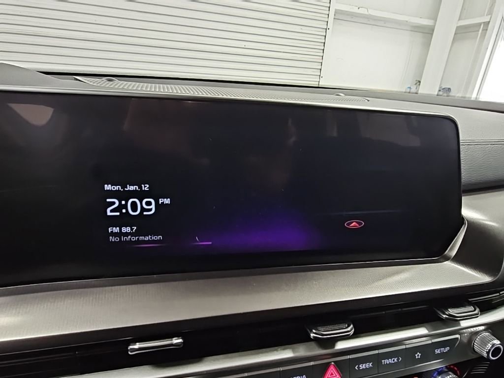 Used 2023 Kia Telluride S w/ S Sunroof Package image 14