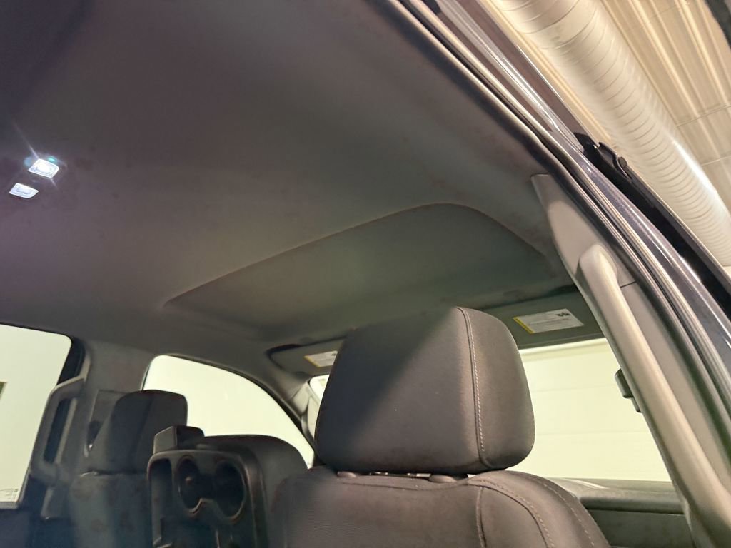 Used 2022 Chevrolet Silverado 1500 LT image 17