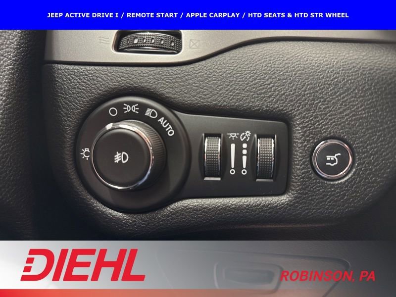 Used 2019 Jeep Cherokee Limited image 24