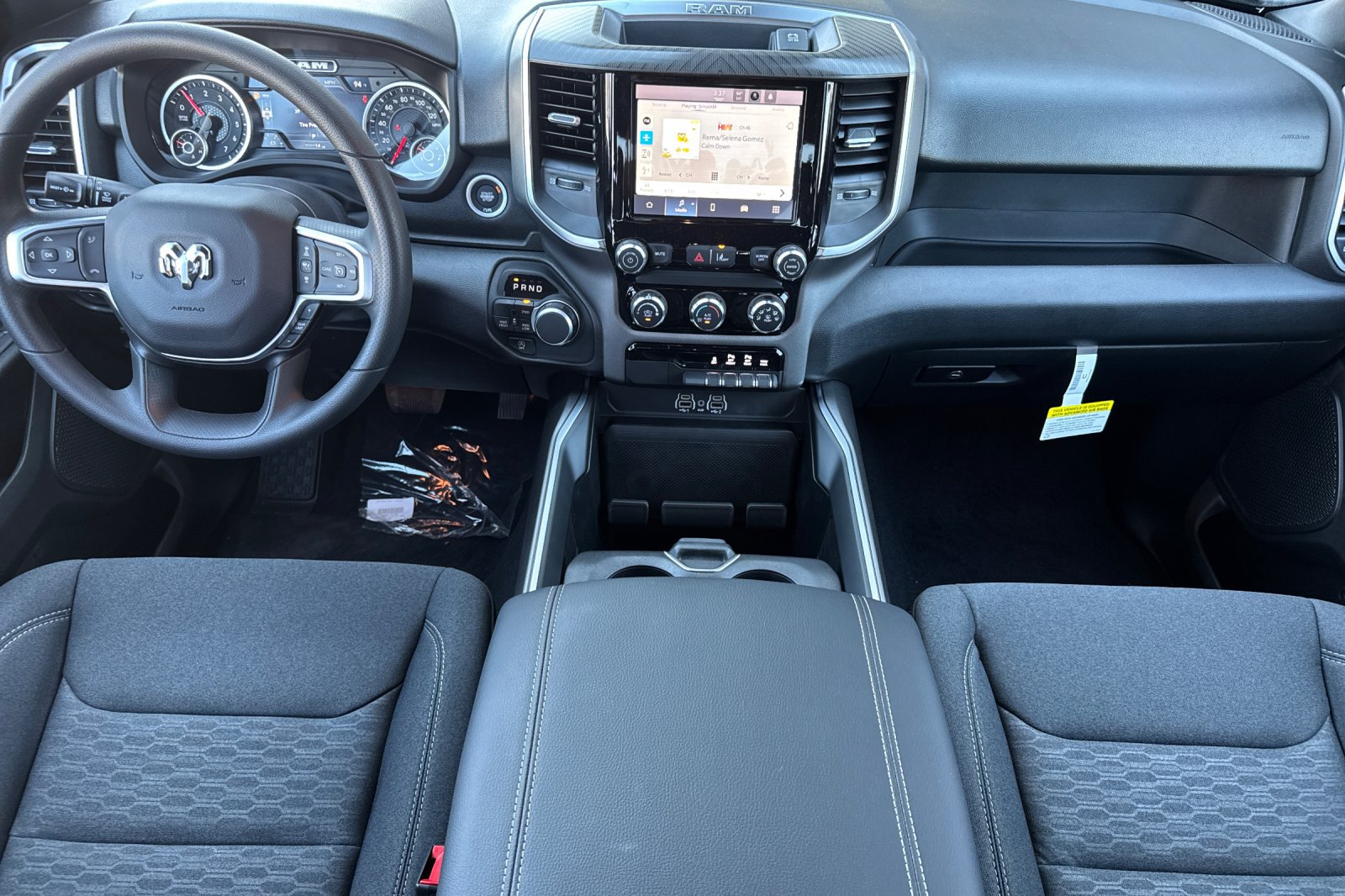 New 2026 RAM 1500 Express AWD/4WD image 12