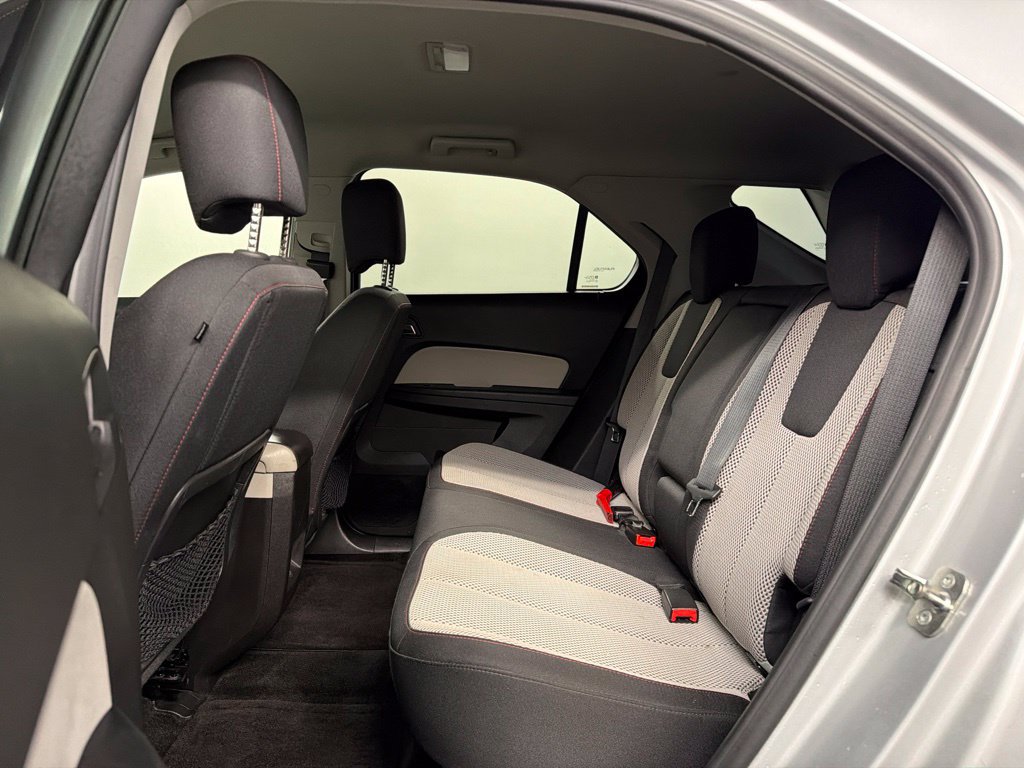 Used 2015 Chevrolet Equinox LT AWD/4WD image 30