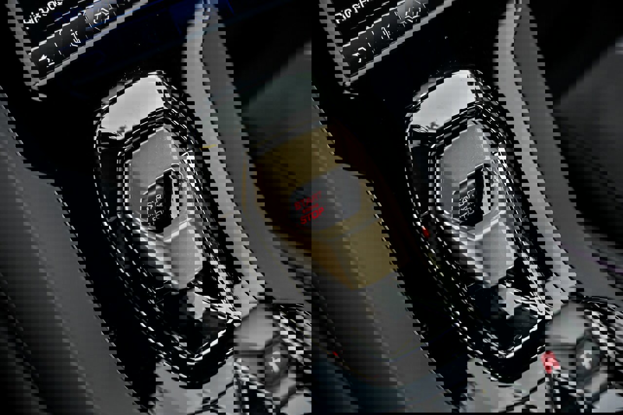 Used 2023 Lamborghini Huracan Tecnica image 40