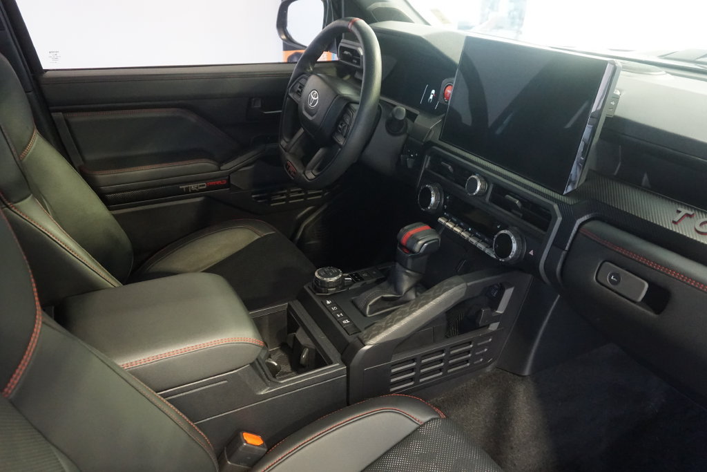 Used 2024 Toyota Tacoma TRD Pro AWD/4WD image 27