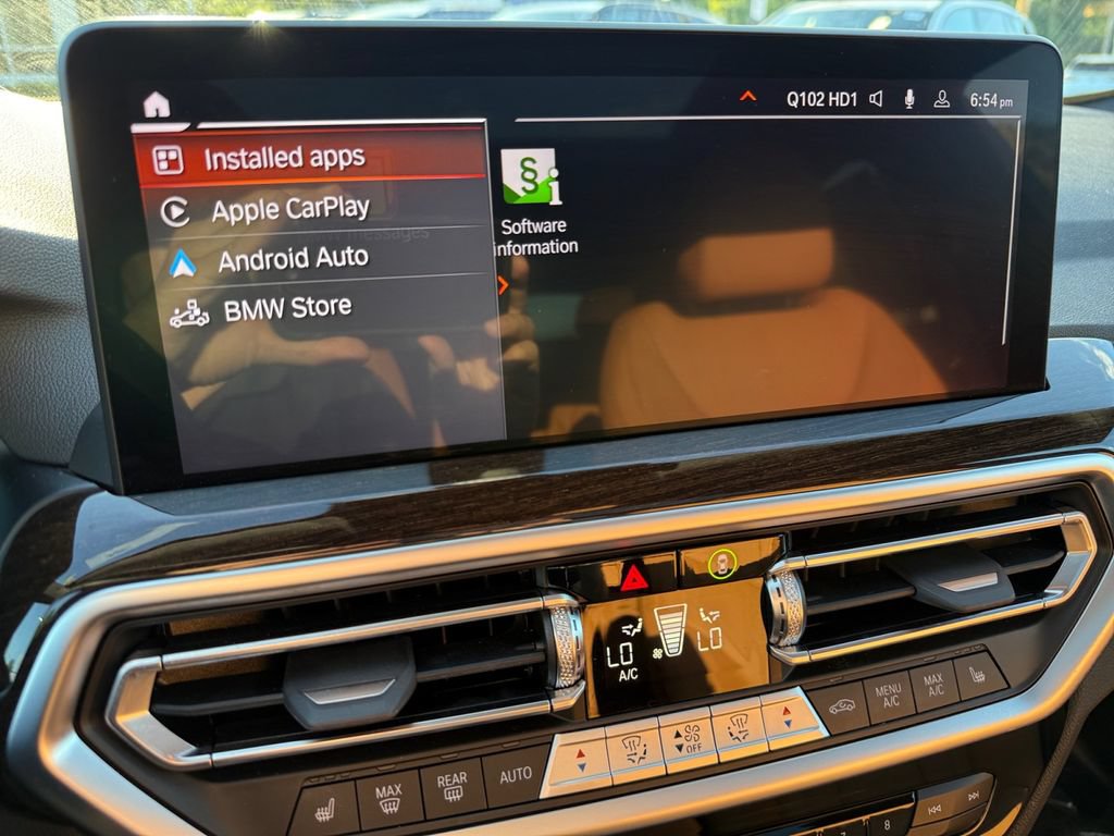Certified 2025 BMW X4 xDrive30i AWD/4WD image 24