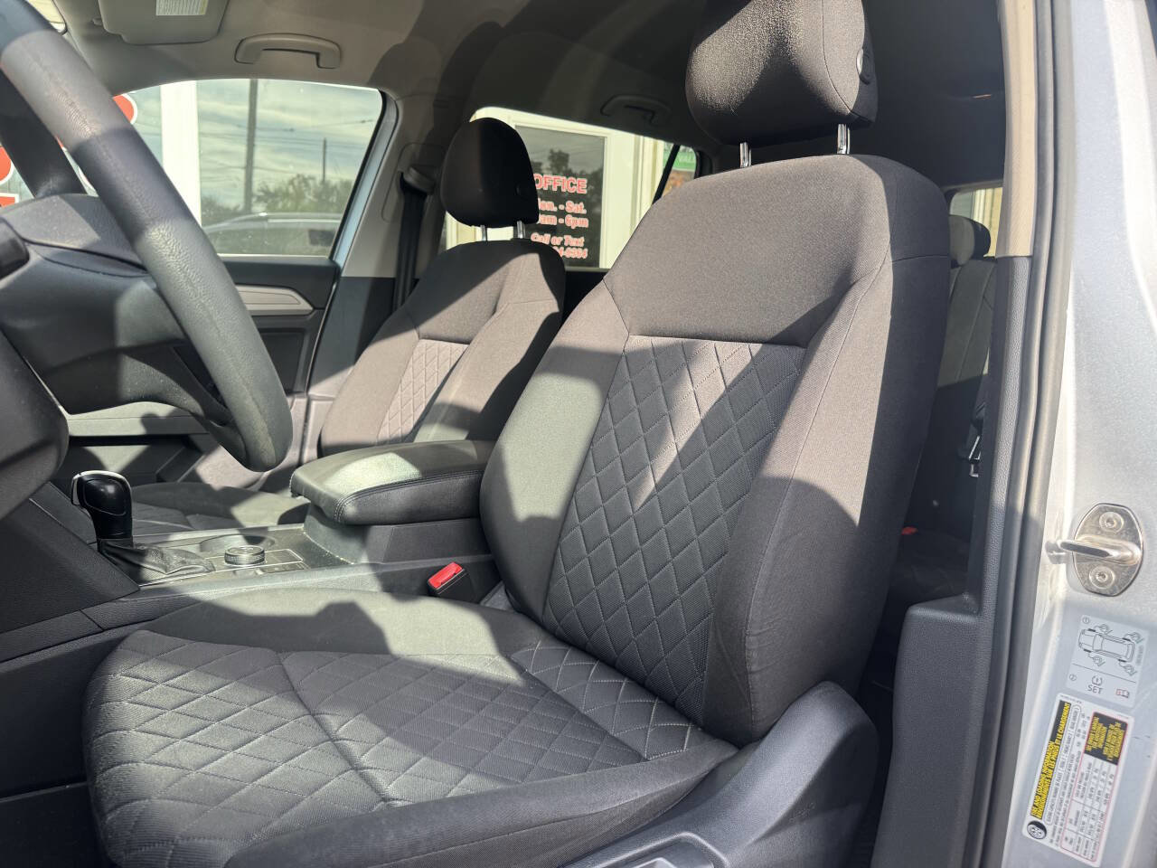 Used 2018 Volkswagen Atlas S AWD/4WD image 16