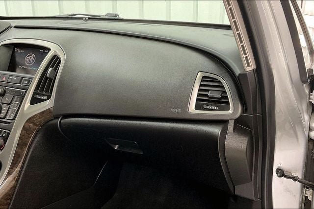 Used 2013 Buick Verano Leather FWD image 17