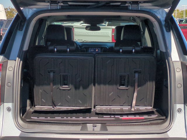 Used 2023 GMC Acadia AT4 w/ Technology Package AWD/4WD image 32
