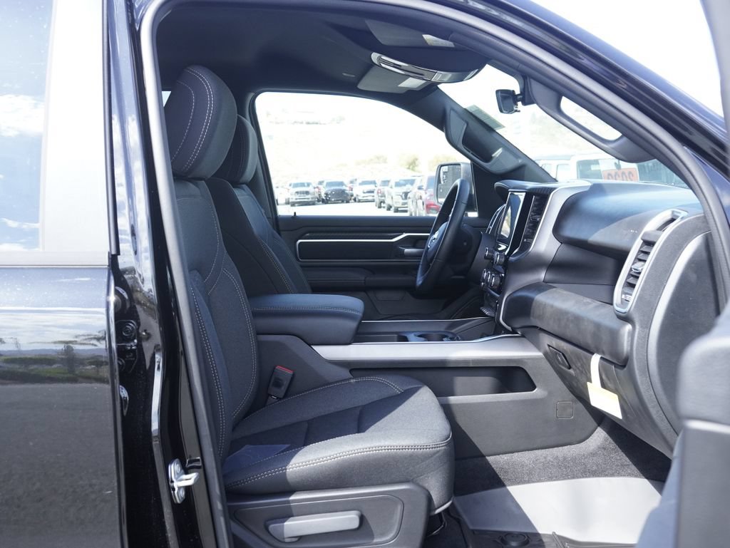 New 2026 RAM 1500 Big Horn AWD/4WD image 31