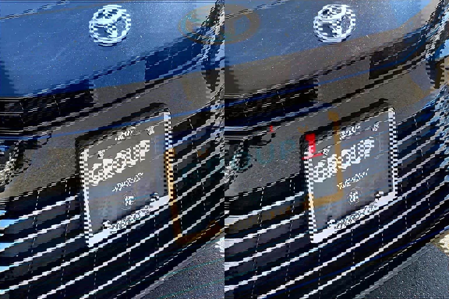 Used 2025 Toyota Camry XLE w/ Premium Package image 30