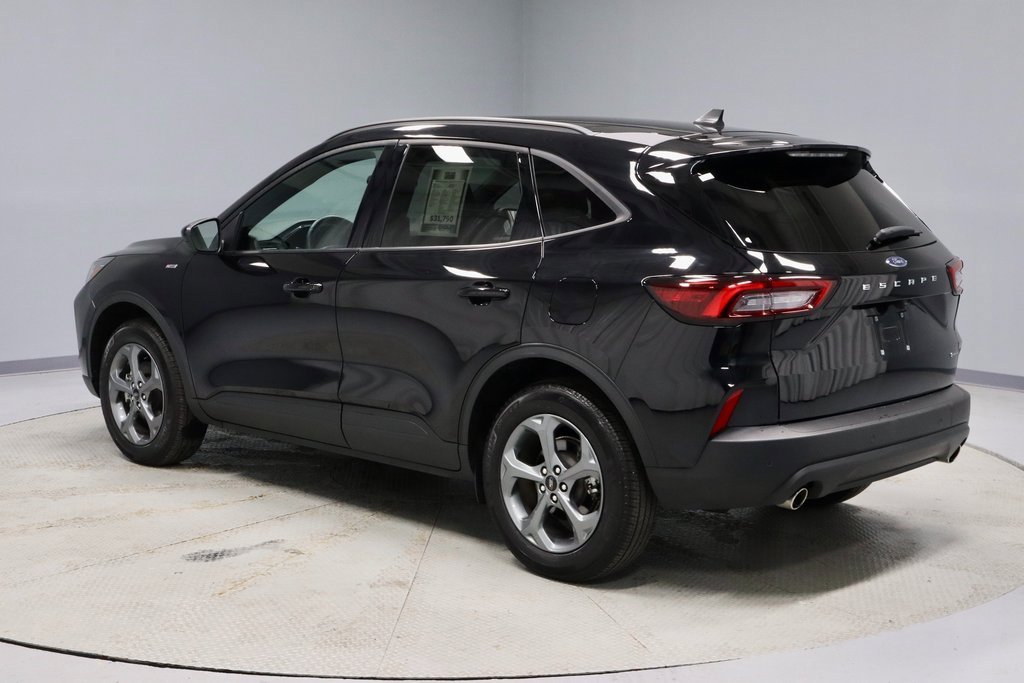 Certified 2025 Ford Escape ST-Line Elite w/ Tech Pack #1 image 11