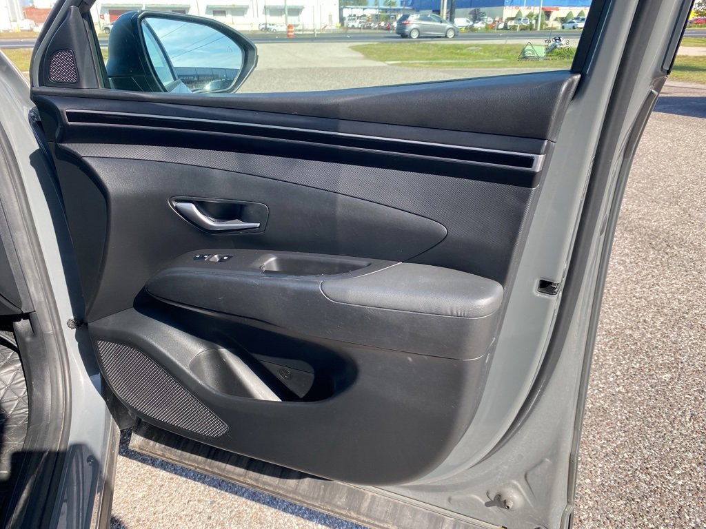 Used 2022 Hyundai Santa Cruz SEL w/ Cargo Package image 17