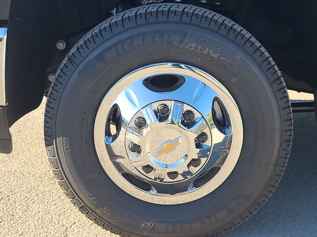 New 2026 Chevrolet Silverado 3500 LT w/ Texas Edition image 34