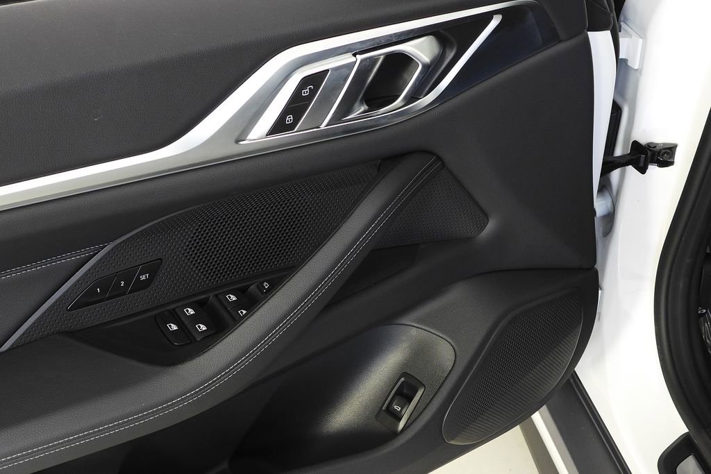 Certified 2023 BMW i4 eDrive40 RWD image 13