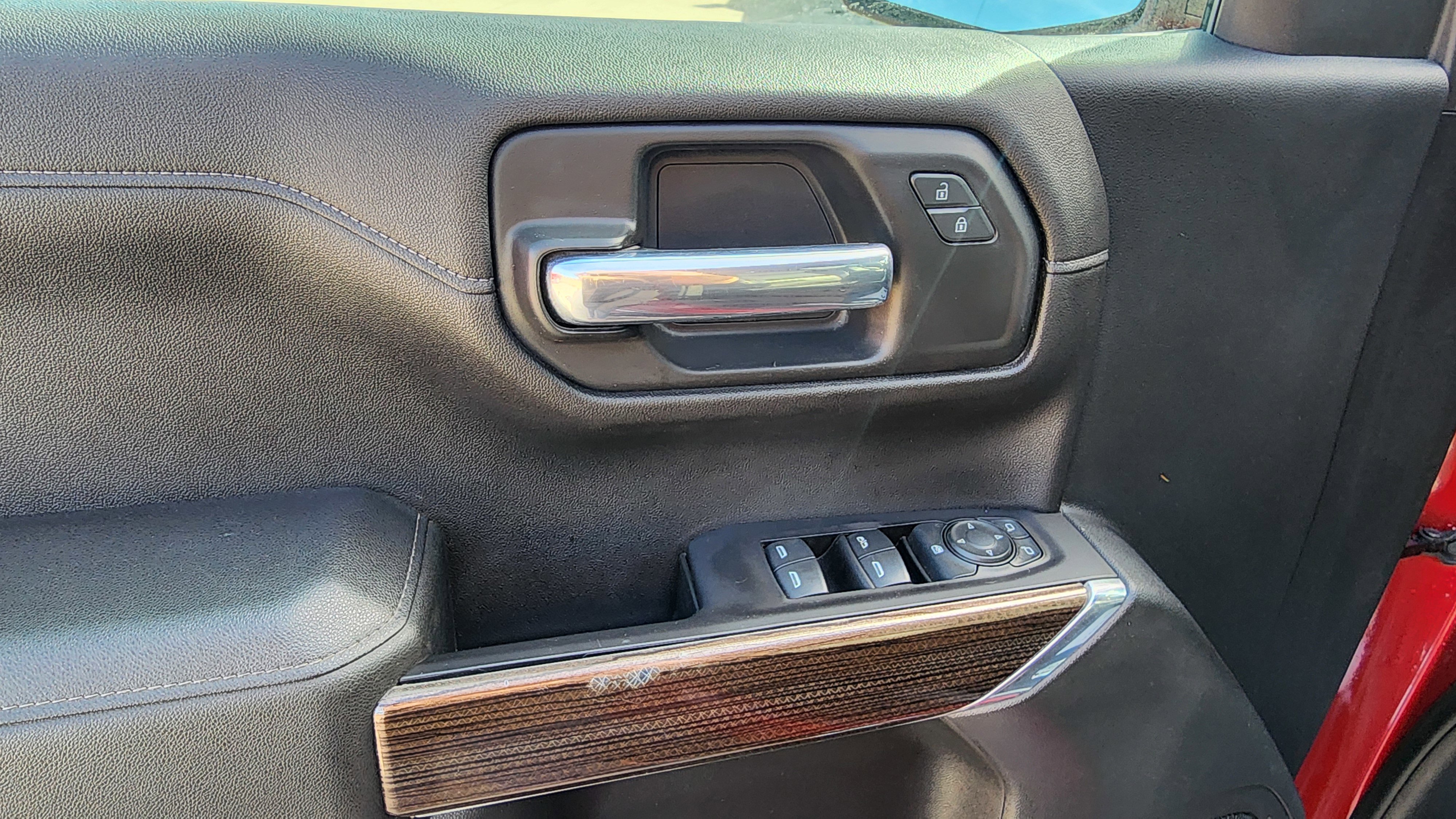 Used 2020 Chevrolet Silverado 1500 LT w/ All-Star Edition AWD/4WD image 13