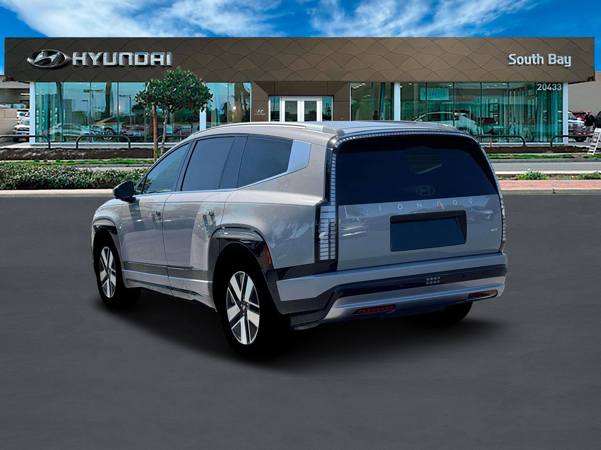 New 2026 Hyundai Ioniq 9 SEL image 5