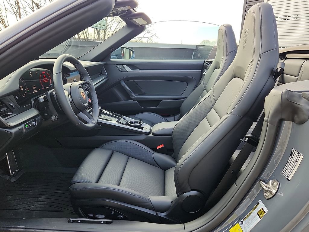 New 2026 Porsche 911 Carrera 4S image 5