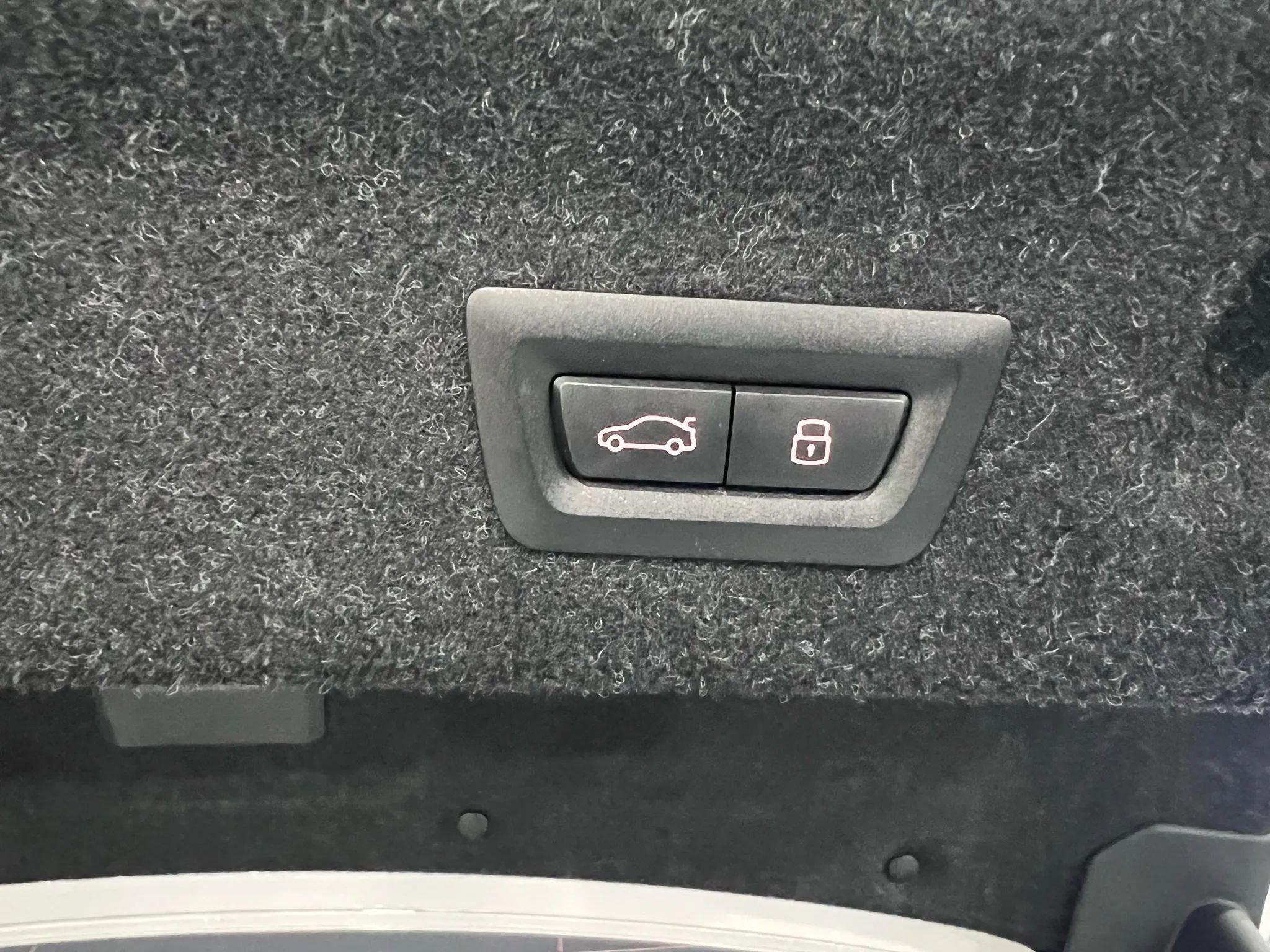 Used 2025 BMW M4 xDrive Competition image 32