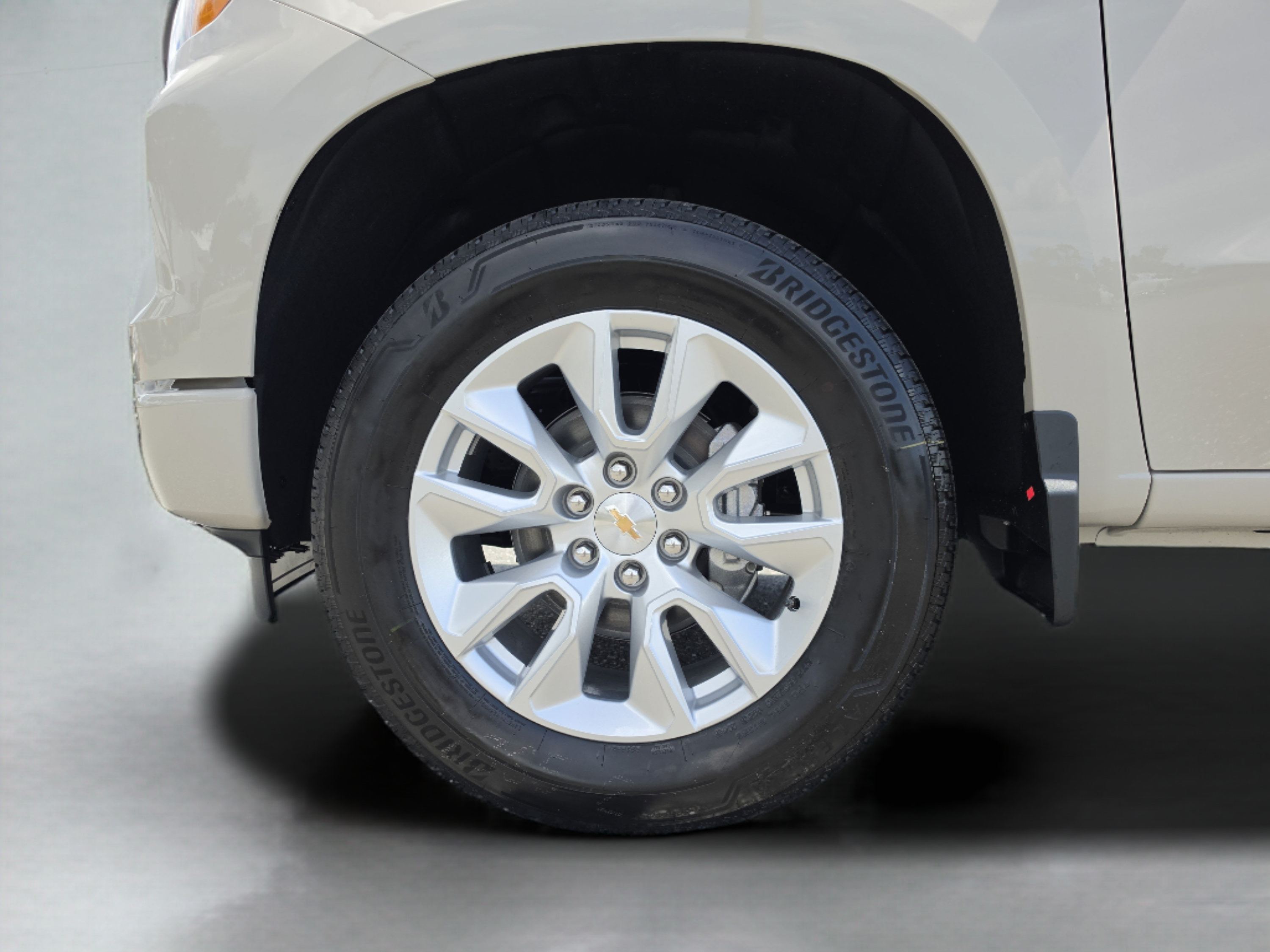 New 2026 Chevrolet Silverado 1500 Custom RWD image 36