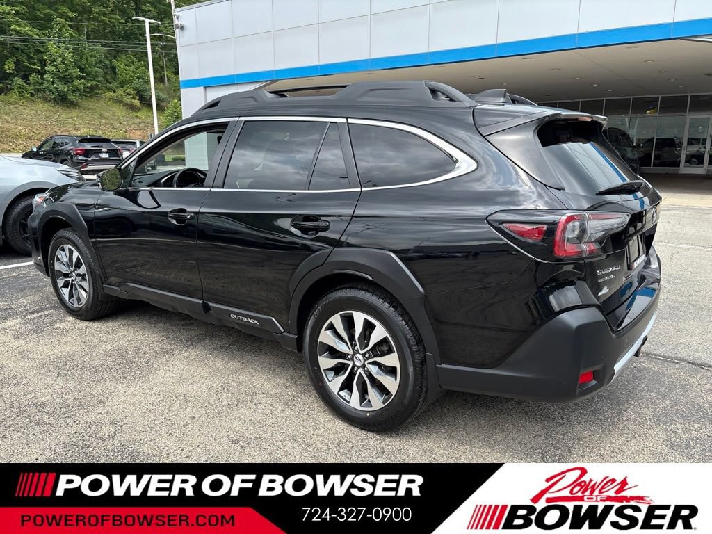 Used 2023 Subaru Outback Limited AWD/4WD image 3